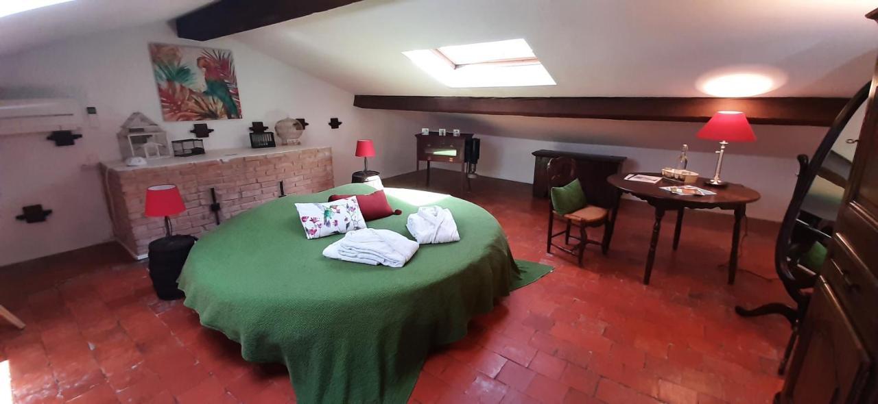 לה לוק Bed And Breakfast La Grande Lauzade מראה חיצוני תמונה