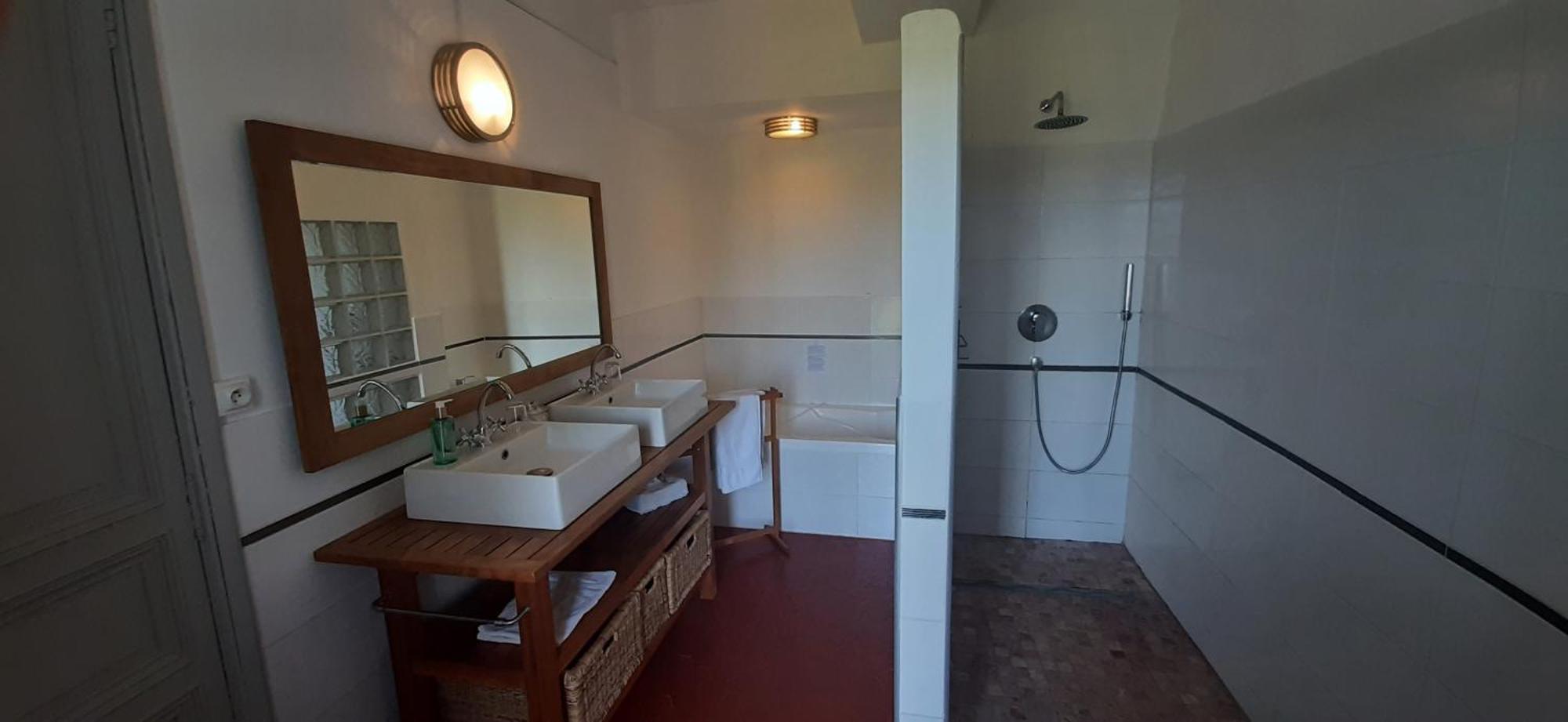 לה לוק Bed And Breakfast La Grande Lauzade מראה חיצוני תמונה